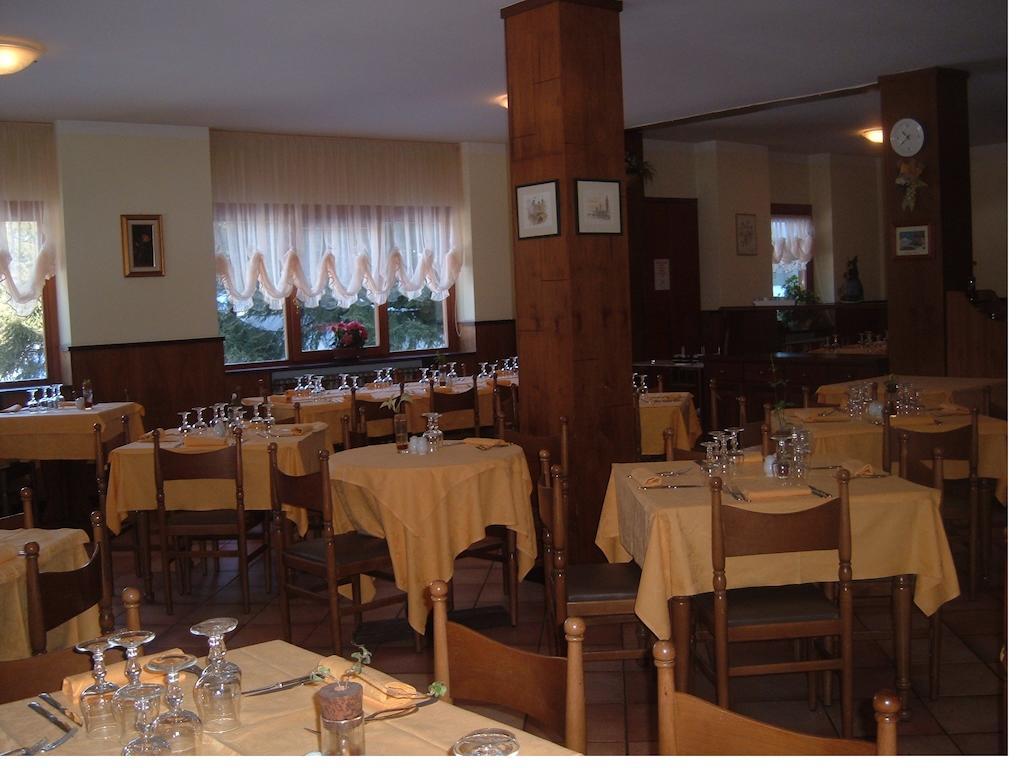 Gerola Alta Albergo Pineta מראה חיצוני תמונה